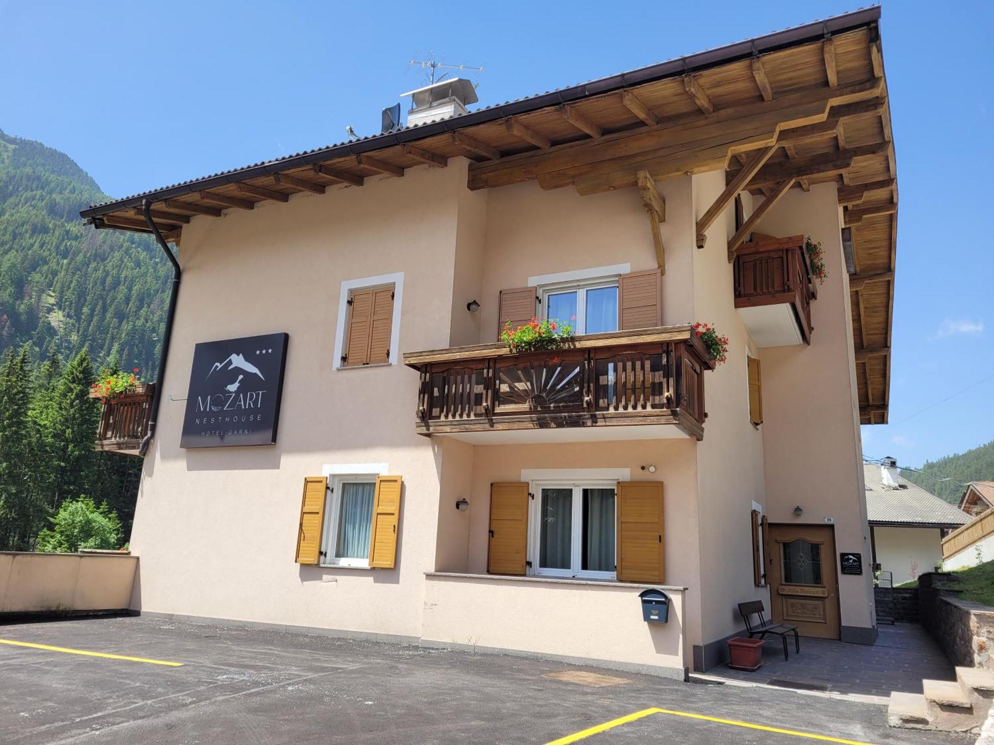 Garni Mozart Nesthouse Guest house